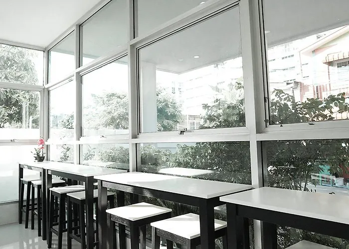 Rq Sukhumvit 50 By Collection O バンコク都